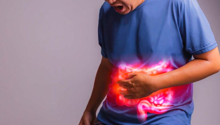 Navigating the Side Effects of Mebendazole


